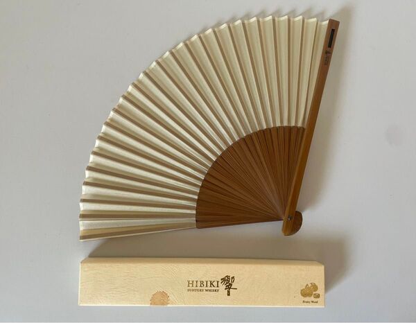 【非売品・新品】響ウイスキー扇子 / サントリー