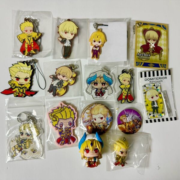 FGO ギルガメッシュ グッズセット ラバスト キーホルダー 缶バッジ