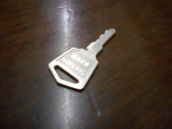 500 タキゲン 500番 【送料無料 追跡番号あり】 TAKIGEN KEY No.500 配電盤 キー 鍵 カギ 一本