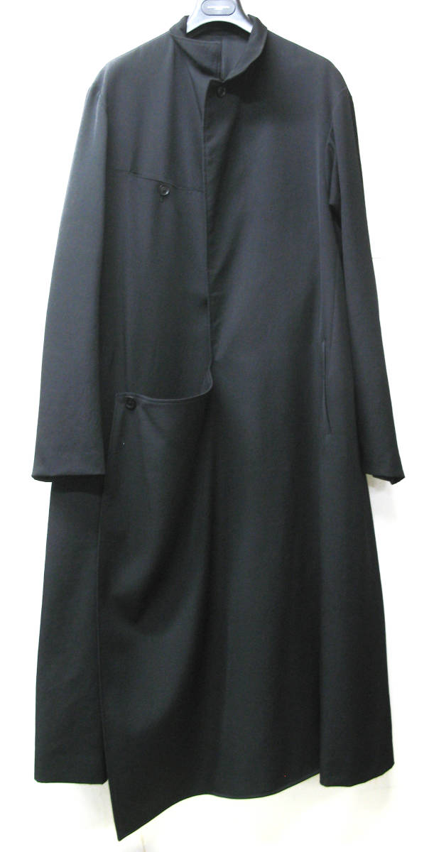 爆売り!】 Yohji yamamito のコレクションに出たコート、パーカーです