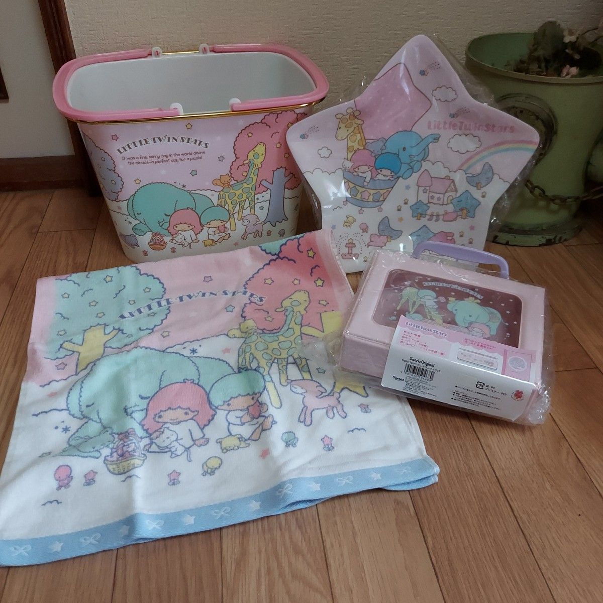 日にち限定 キキララ サンリオ 3段ボックス チェストボックス 日にち限定 キキララ サンリオ 3段ボックス チェストボックス