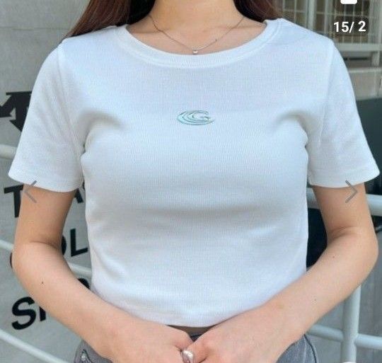 INGNI Tシャツ