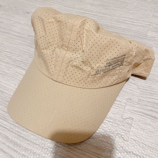 メッシュ キャップ スポーツ 帽子 UVカット 速乾 軽薄 通気性 アウトドア