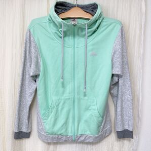 【adidas】パーカー スウェット 緑 グレー スポーツウェア