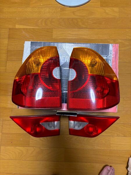 激レア初代BMWx3e832004〜2010前期テールランプ一台分