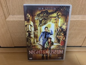 即決　中古美品　DVD　ナイトミュージアム　ホログラムピクチャーカード付　ベン・スティラー