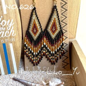 NO.626 フリンジ ピアス ネイティブ ブラックベース×ブラウン ハンドメイド