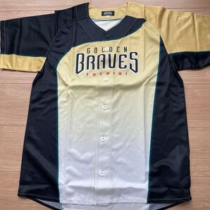 栃木ゴールデンブレーブス レプリカユニフォーム 新品 背番号入り Lサイズ