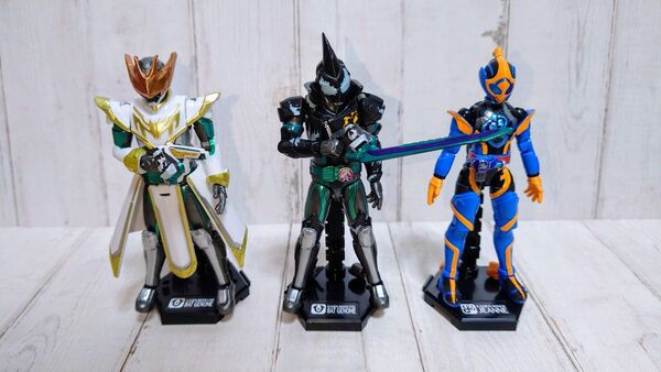 装動 仮面ライダーリバイス 3点セット