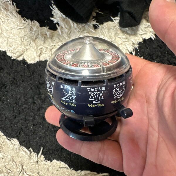 ルーレットおみくじ器