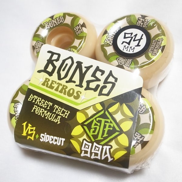 Bones STF Retros 99a V5 Sidecut Wheels ボーンズ Wheel ウィール スケートボード スケート Skate skateboard Skateboarding 54mm