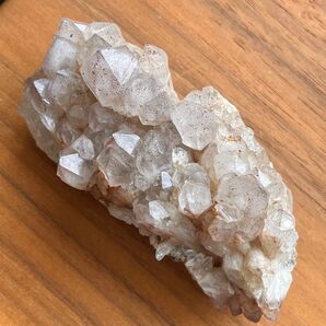 天然石 マダガスカル産 ストロベリークォーツのクラスター257g