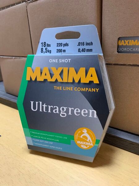 MAXIMA 18lb ウルトラグリーン ナイロンライン 0.40mm 200m