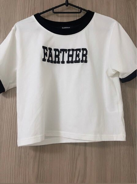 半袖Tシャツ ショート丈