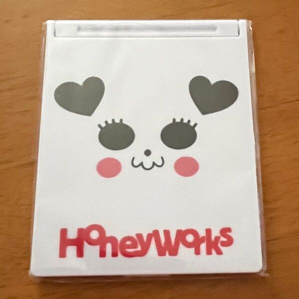 HoneyWorks ハニーワークス クマパン ミラー 鏡