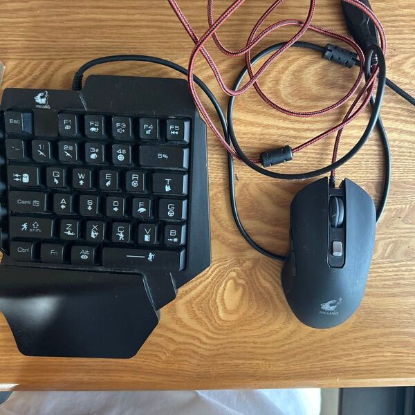 片手キーボード マウス ゲーミングキーボード マウス