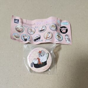 はま寿司 mofusand クリップ缶バッチ いくらにゃん