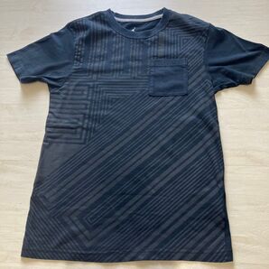 NIKE ポケットTシャツ