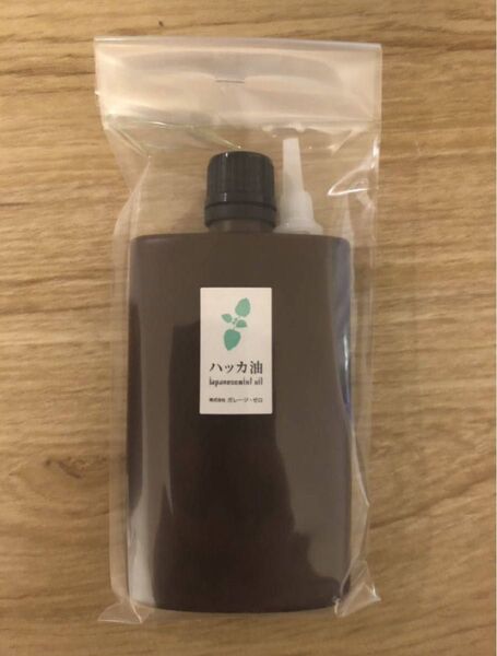 【未使用】ハッカ油 100ml ポリ容器タイプ ヒロバ・ゼロ ヒロバゼロ