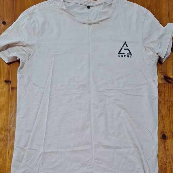 GREAT Tシャツ