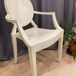 Kartell ルイゴースト 白 フィリップ スタルク アームチェア