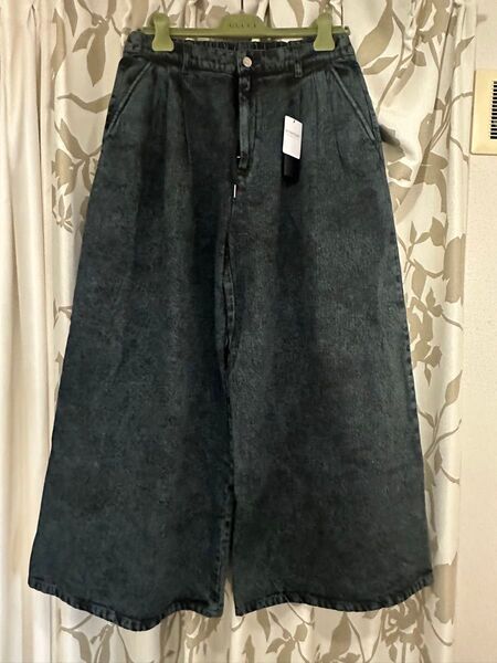 新品未使用 ハレ DABOルーズカラーデニムパンツ hare