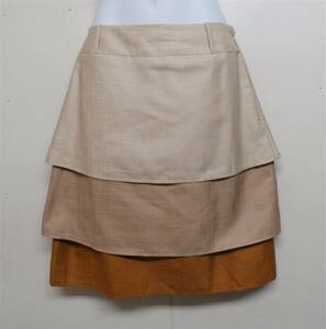 [16481] 　【fabulous】　サイズS　/　お洒落な３色カラー　/　裏地付き　/　スカート　/　日本製