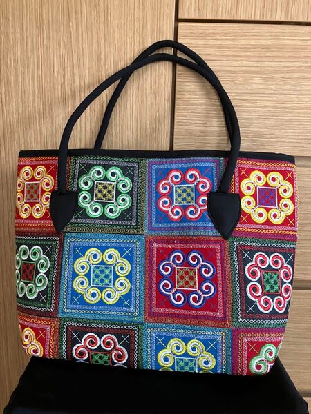 ベトナム刺繍バック 大きめ 未使用品