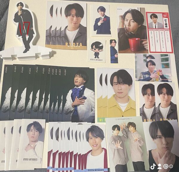 Snow Man SixTONES 厚紙等