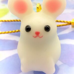 ねずみ ネズミ 鼠 ハンドメイド ストラップ チャーム 蓄光パウダー