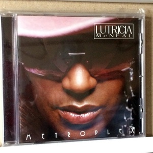 LUTRICIA McNEAL 「METROPLEX」＊1998年「Ain't That Just The Way」が世界的大ヒットした女性R&Bシンガーの3rd