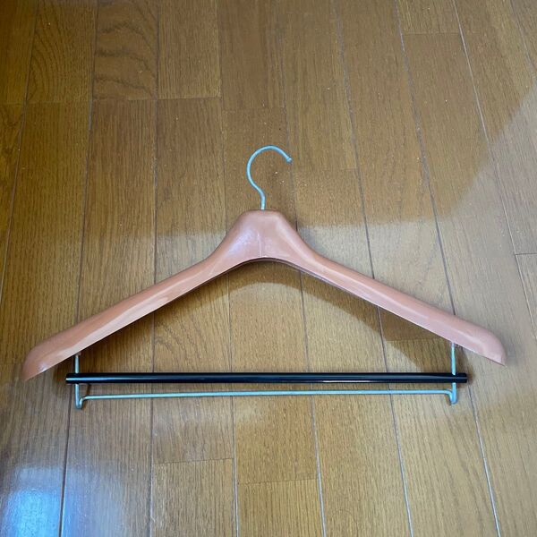 ハンガー 40/41/42 全長43cm 太い ジャケット用