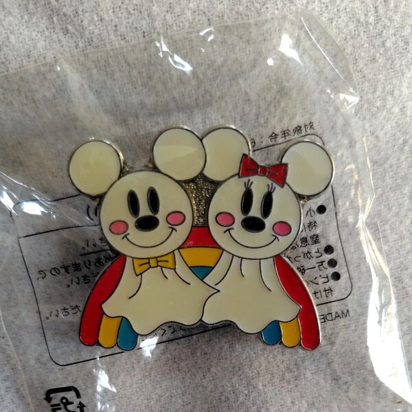 ディズニー ピンバッジ てるてる坊主