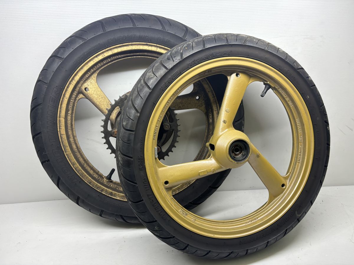 Yahoo!オークション -「tzr250 2xt ホイール」の落札相場・落札価格 Yahoo!オークション -「tzr250 2xt ホイール」の落札相場・落札価格