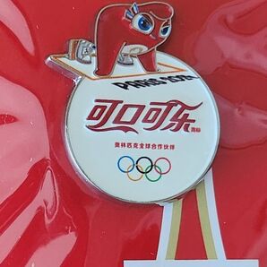 2024 パリオリンピック スポンサー コカコーラ フリージュ 陸上 ピンバッジ