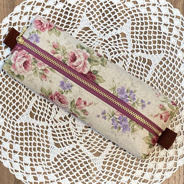 ペンケース ハンドメイド アンティークローズ 生成り×ピンク