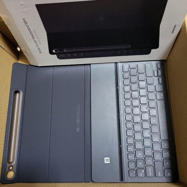Galaxy tab s9 Book Cover Keyboard Slim 値下げ不可