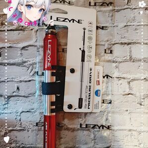 ラスト1 【新品/未使用 日本未発売モデル】LEZYNE PRESSURE DRIVE Mサイズ レッド 携帯ポンプ 空気入れ