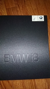 BMW i8 カタログ