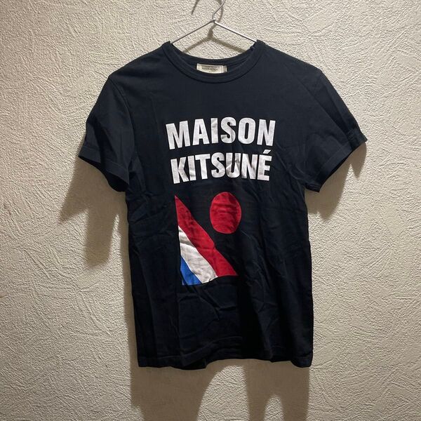 メゾンキツネ トップス Tシャツ ブラック