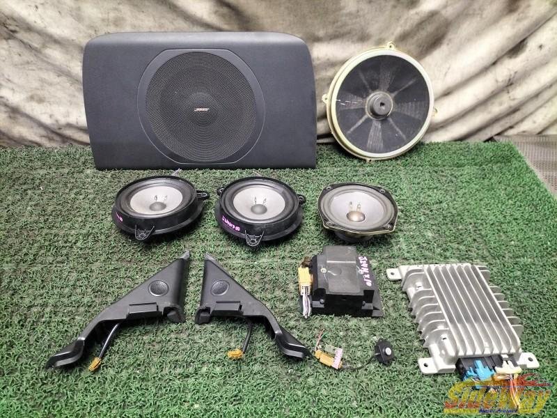 HD773 Z33 フェアレディZ BOSE スピーカー 3点 アンプ 付き HD773 Z33 フェアレディZ BOSE スピーカー 3点 アンプ 付き