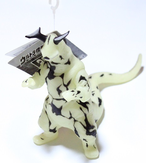 バンダイ ウルトラ怪獣 蓄光 エレキング タグ付き 2005年 ソフビ