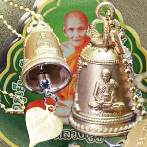 金運と名声の音色 Ra Kung ルアンポードゥ師 奇跡の魔術鐘 プラクルアン タイ 鈴 鐘 ベル bell 金運 富 財 風鈴 魔除け 健康