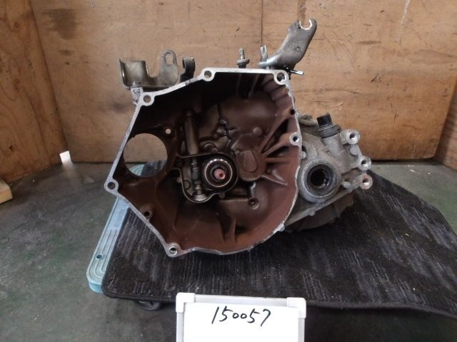 【m/150057】ホンダ / バモス / HM1 / Mスタイリッシュパッケージ / マニュアルトランスミッション / MT / 2WD / VAMOS EE2