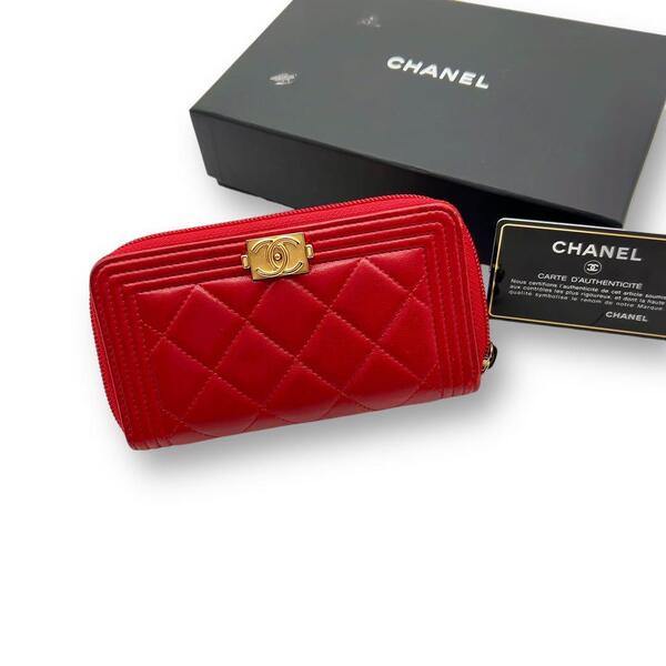 【極美品】CHANEL シャネル ボーイシャネル スモールジップ ウォレット ラムスキン マトラッセ 赤 レッド レディース レザー ラウンド 財布