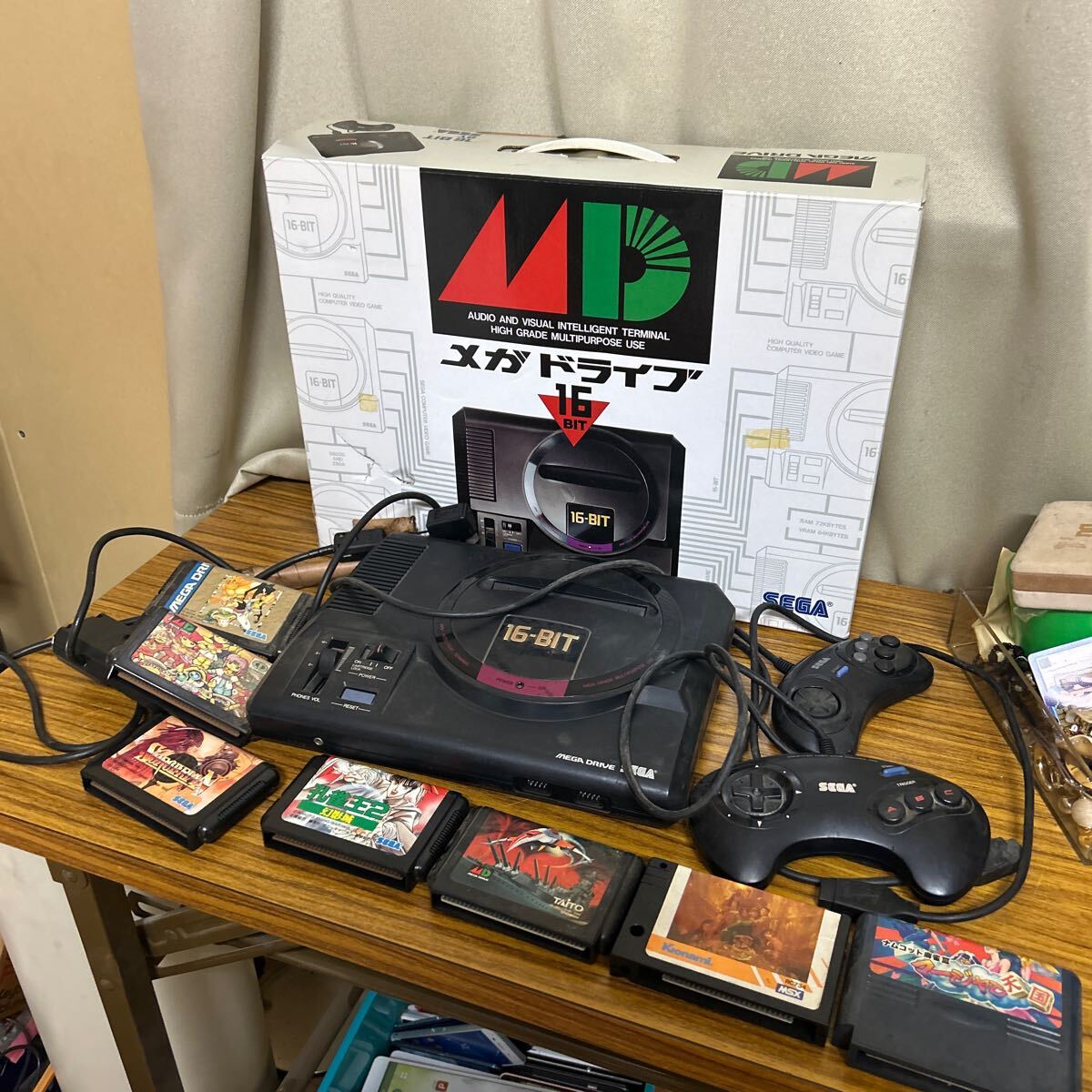 メガドライブ 本体 ソフト4本セット 動作確認済み 箱付き ゲーム メガドライブ 本体 ソフト4本セット 動作確認済み 箱付き ゲーム