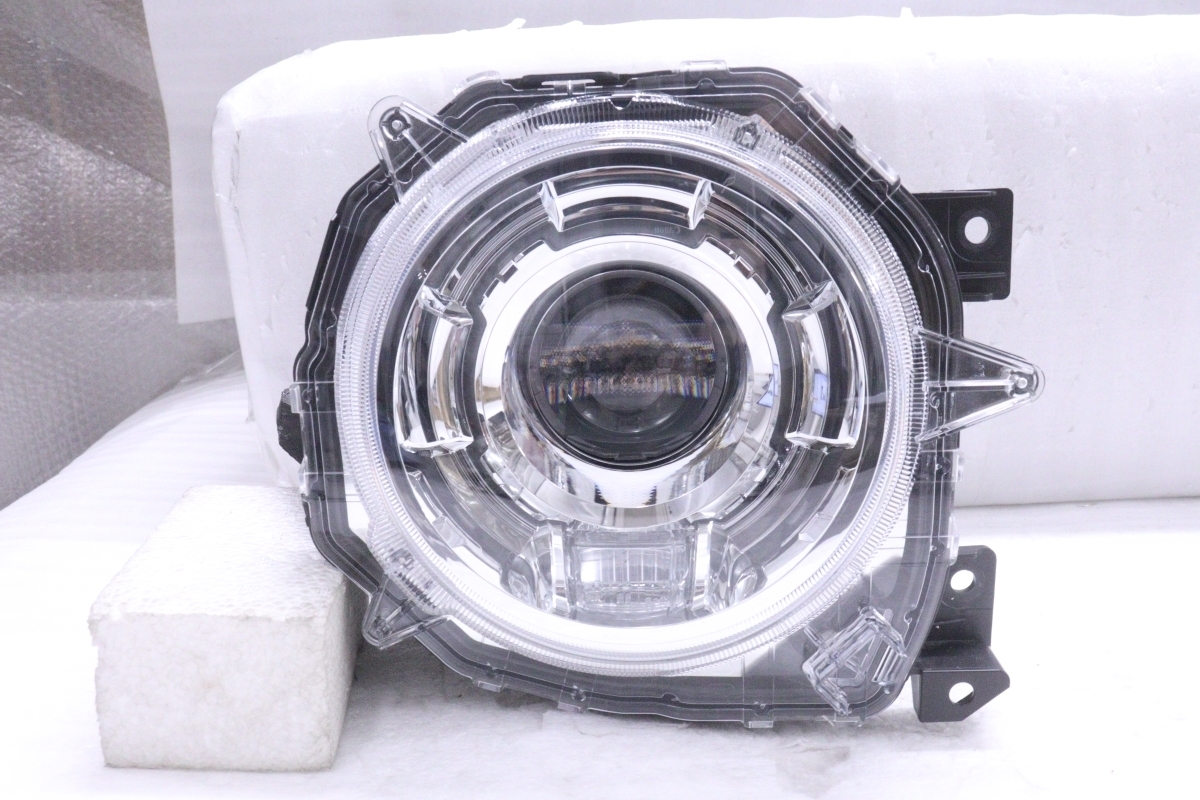 49-920★美品★LED JB64W ジムニー★右ヘッドライト KOITO 100-5938G 打刻:3R ASSY メッキ 純正★スズキ (RO)