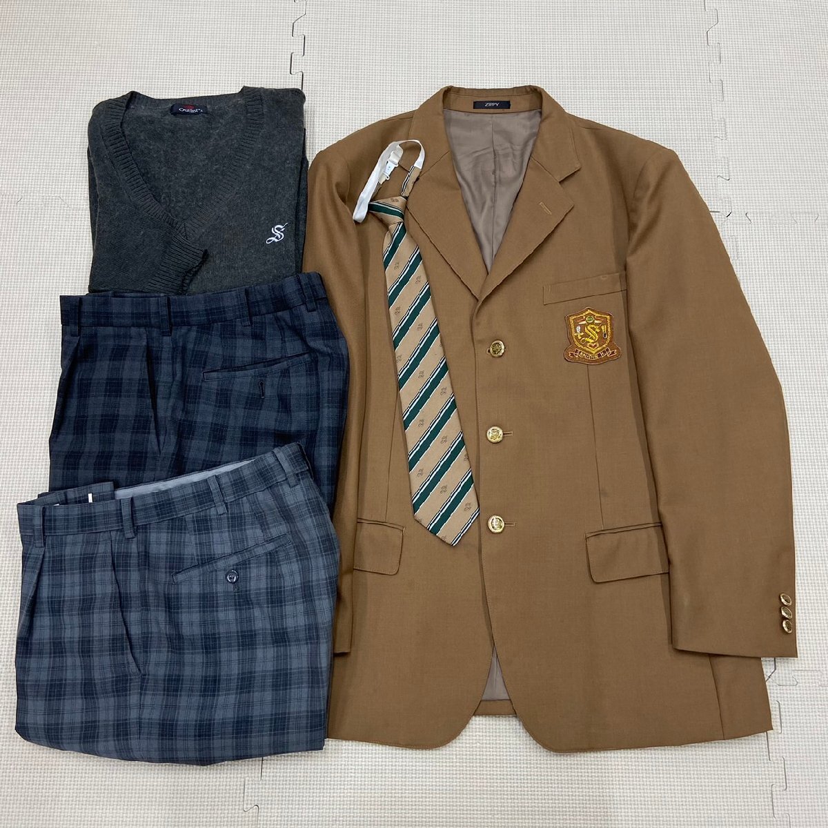 Yahoo!オークション -「作新学院 制服」の落札相場・落札価格 Yahoo!オークション -「作新学院 制服」の落札相場・落札価格