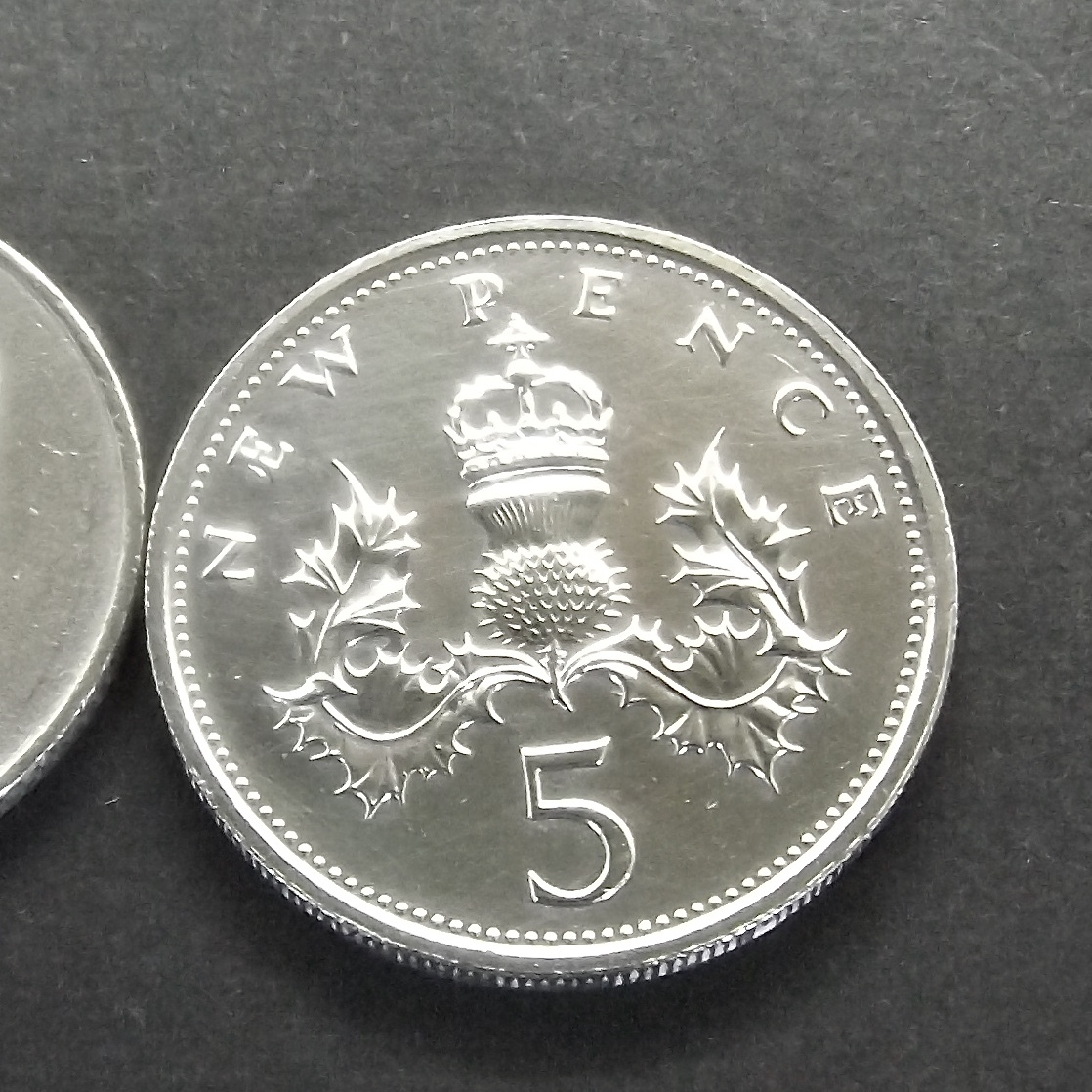 ★英国★イギリス★古銭★コイン★19枚★ Yahoo!オークション -「イギリスコイン 1980年」(貨幣) の落札