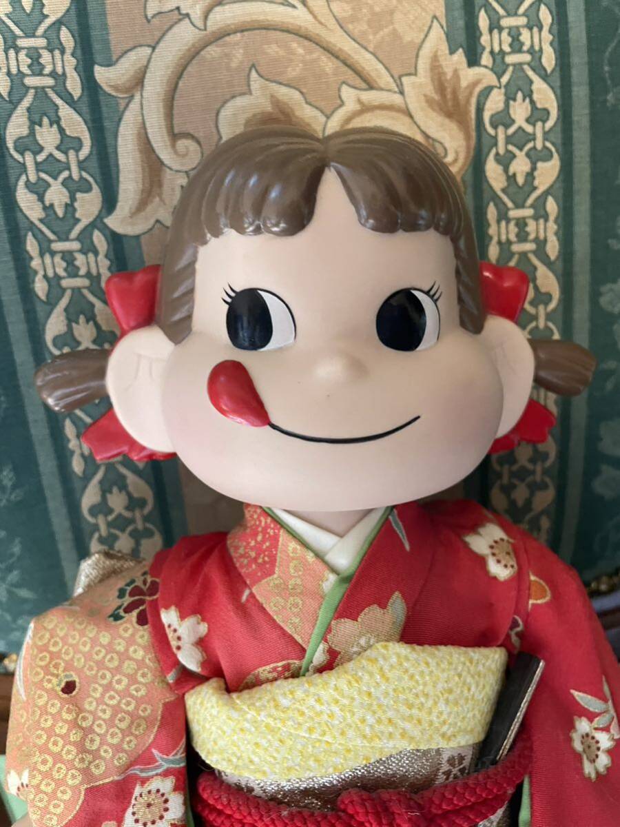 【美品】2012　years　ペコちゃん　ビスクドール　希少品